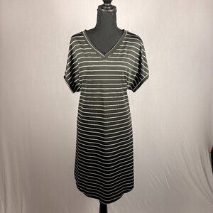 SHEIN | V-neck Black Striped Dress | 1XL | NWOT